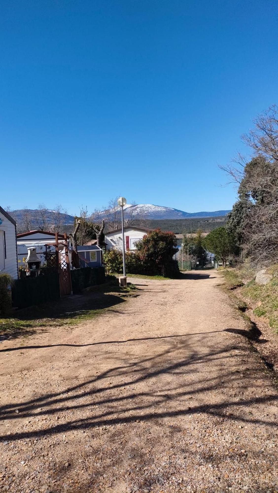 Camping De Cervera De Buitrago المظهر الخارجي الصورة