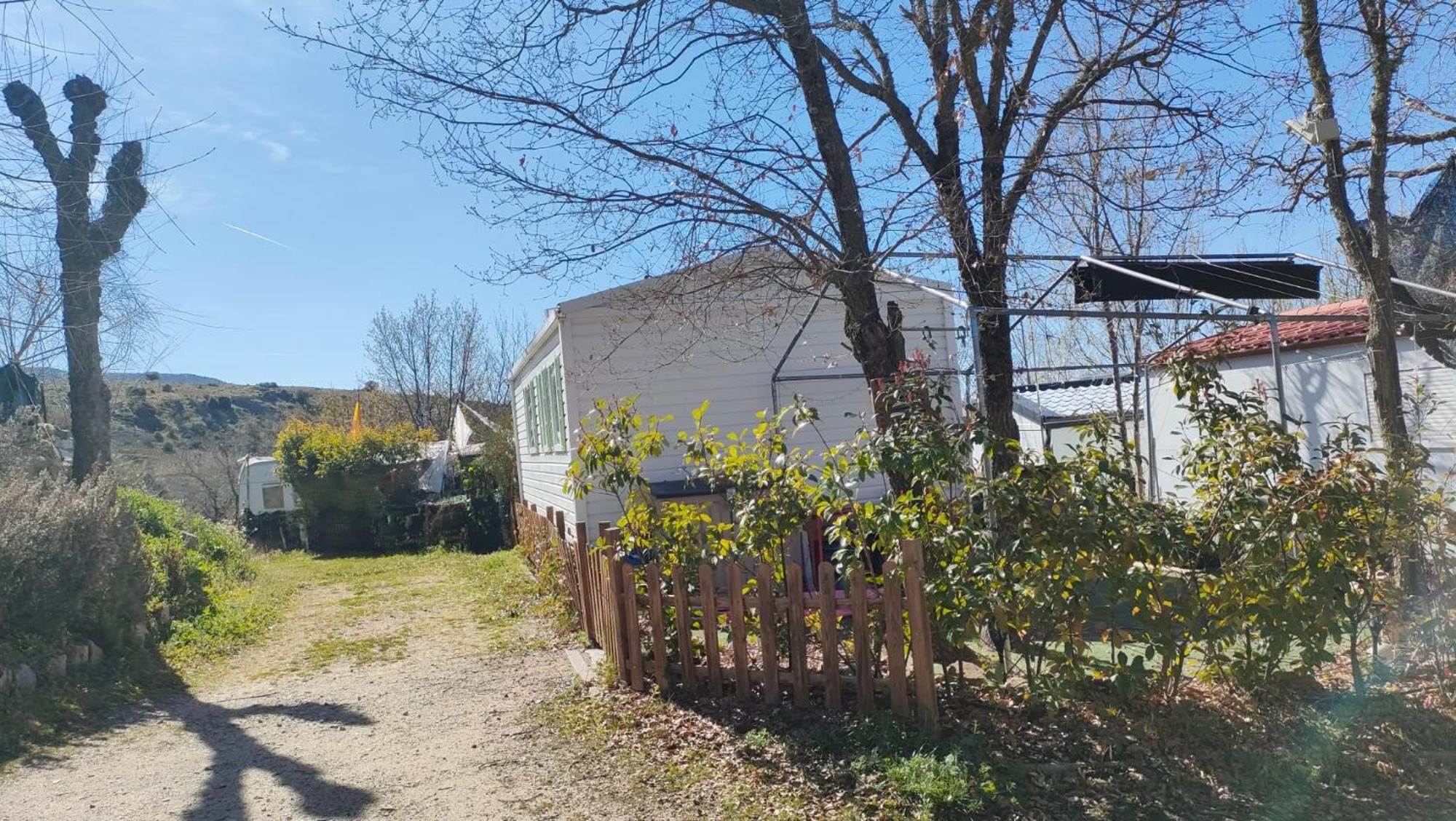 Camping De Cervera De Buitrago المظهر الخارجي الصورة