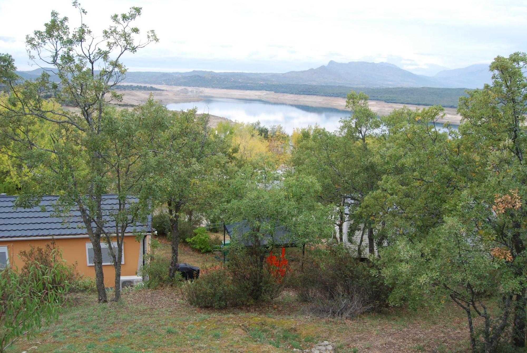 Camping De Cervera De Buitrago المظهر الخارجي الصورة